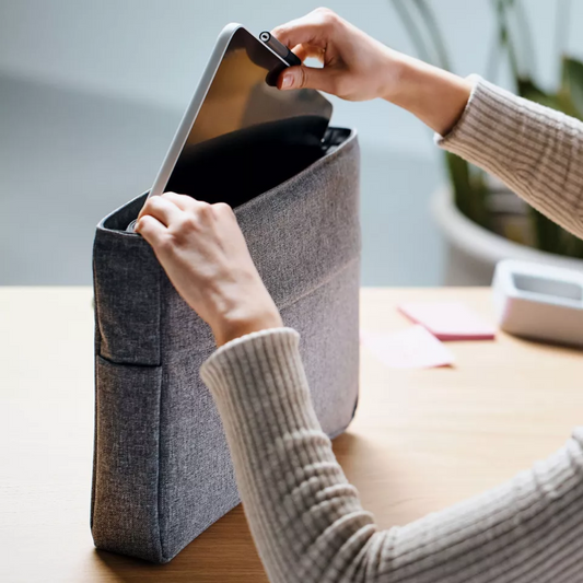 Display Tablets and Pen Tablets